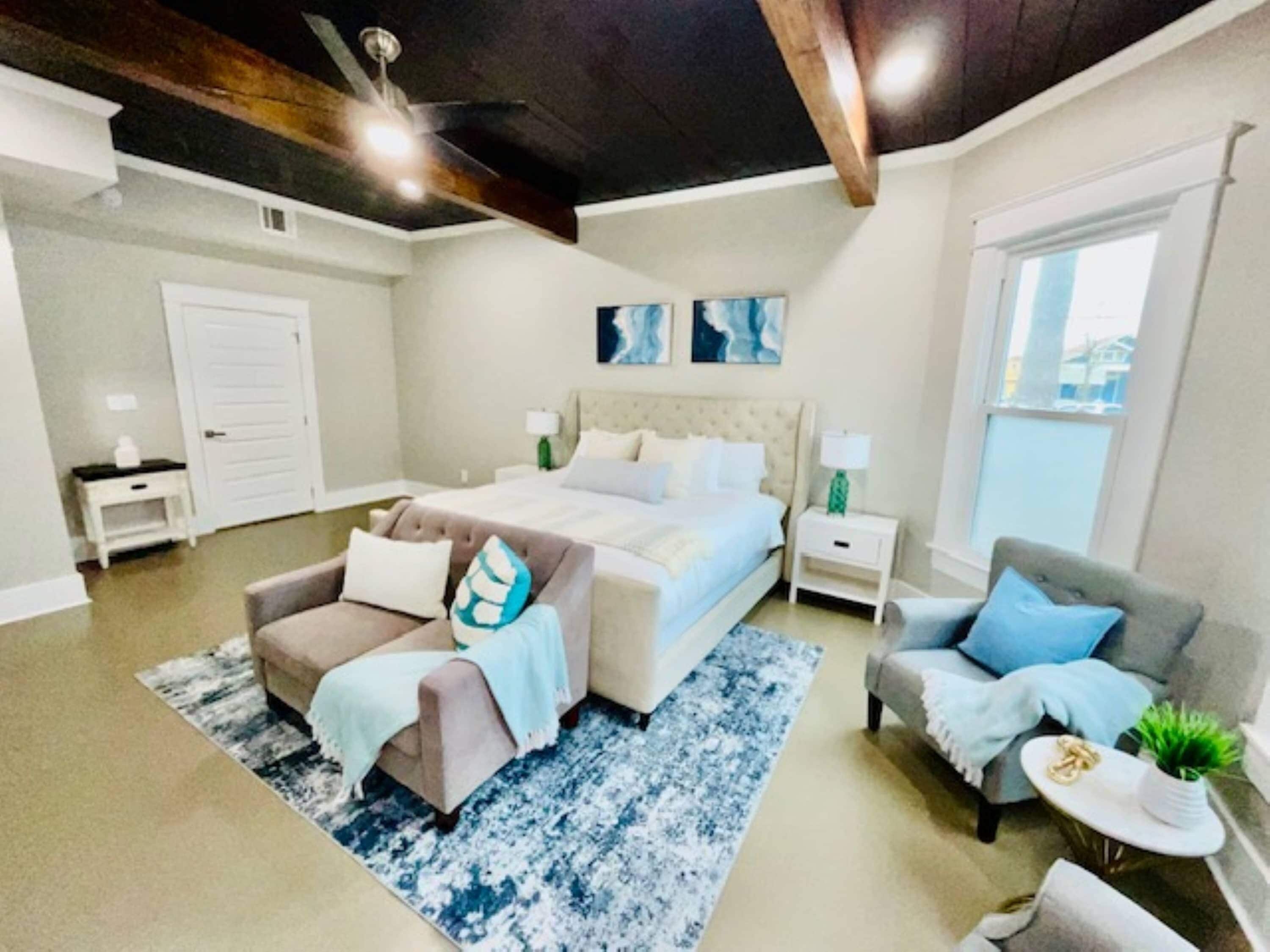 Rumah, Beberapa Tempat Tidur, patio, pemandangan kebun (Coastal Cove)