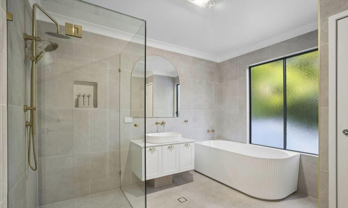 Shower, towels, soap, toilet paper