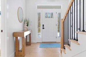 บ้านพัก, หลายเตียง, ลานระเบียง, วิวสวน (Van Duyne North) | ภายใน