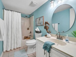 Bathroom - Heavenly Par-adise 2‑Bedroom Villa Overlooking the Golf Course Seascape (Miramar Beach)