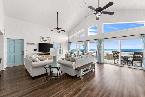 Beachfront w/ Private Pool + Hot Tub | Sleeps 12