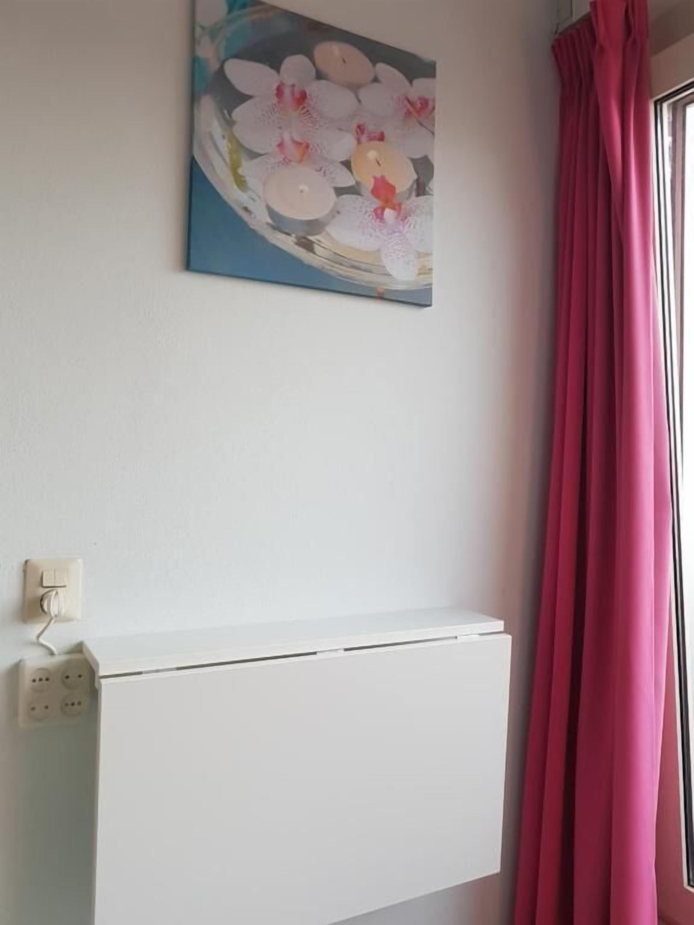 Deluxe tweepersoonskamer, balkon, uitzicht op tuin | Interieur