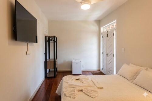 House in the city, very comfortable!