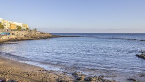Unclassified image, 5 of 37, button - Beach Getaway in Arinaga for 4 Guests (Agüimes)
