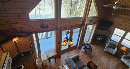 Lake Front, Pet-Friendly Cabin with Canoe and lake views