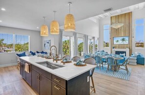 Dining - Summer Paradise-Rooftop deck and private heated pool/spa (Anna Maria)