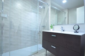 Towels - Las Arenas 197 - Two Bedroom Apartment, Sleeps 5 (Punta del moral)