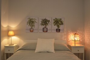 Iron/ironing board, free WiFi, bed sheets - Las Arenas 197 - Two Bedroom Apartment, Sleeps 5 (Punta del moral)