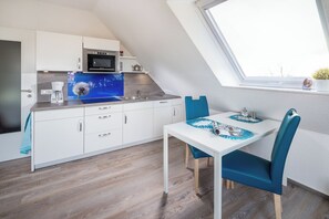 Private kitchen - Vrbo Property (Norden)