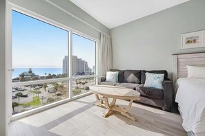 Smart TV - 🌴☀️Cozy Studio w/ Gulf Views + Resort Amenities | Walk to Beach | Luau II 6633 (Miramar Beach)