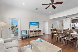Smart TV - ☀️Private Beach Access | Pool+Hot Tub | Walk to Beach | Alerio D301⛱️ (Miramar Beach)