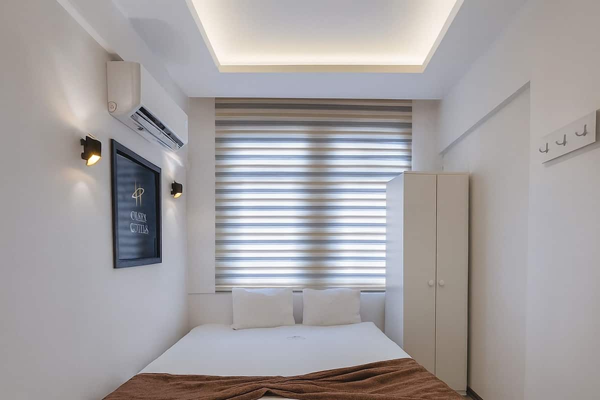 Economy Room, 1 Double Bed, Air conditioning, City View