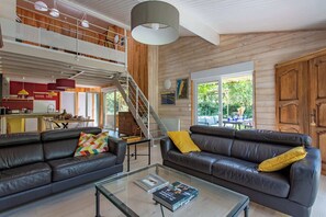 TV, offices - Villa Cap a L'ouest, 44H, 50 m de la plage (Lège-Cap-Ferret)