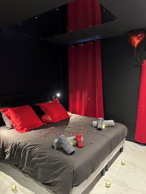 Room - Luxurious love room in the center of Macon (Mâcon)