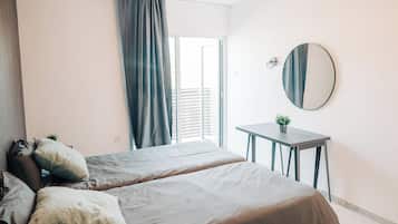 Superior-Zweibettzimmer, Balkon, Stadtblick