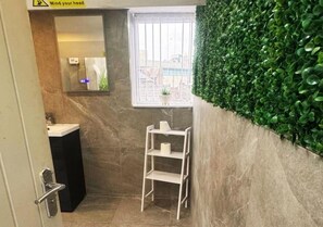 City Loft, Non Smoking, City View | Interior - Beacon Apart-hotel (Liverpool)