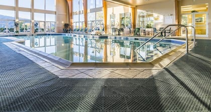 Relaxing 1-bedroom resort with AC in quaint Hancock MA