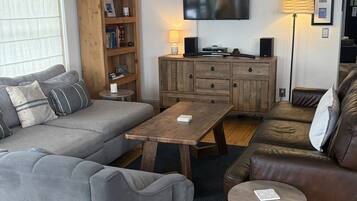 Smart TV, books
