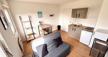 Bright Studio with a View in the Heart of Nantes