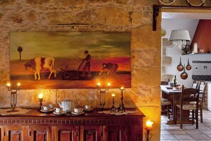 Villa | Interior detail - Kissamos Luxury Villa for 4 Guests (Kissamos)