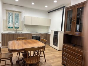 Dining - House with 4 rooms pool and AC (Gaglietole)