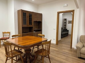 Dining - House with 4 rooms pool and AC (Gaglietole)