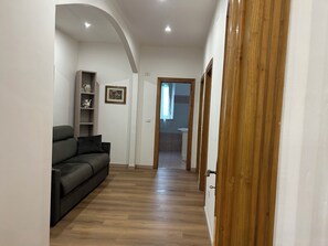 Interior - House with 4 rooms pool and AC (Gaglietole)