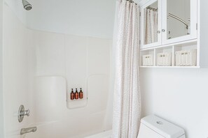 Hair dryer, towels