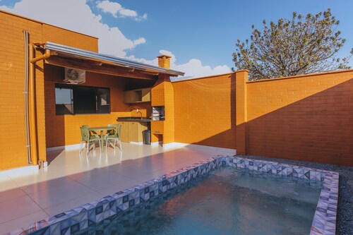 Retreat with private pool - Caldas Novas