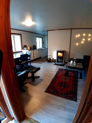 Living area - Small Blue House - Overview Losna (Innlandet)