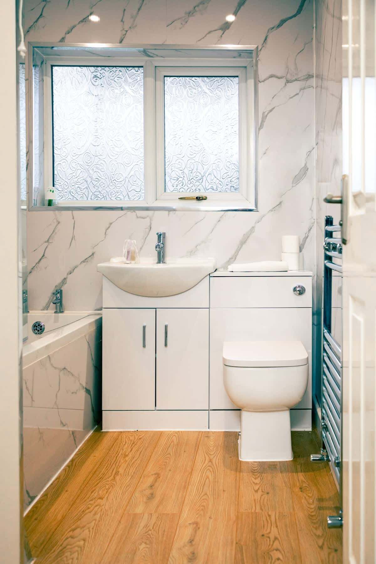 Shower, hair dryer, shampoo