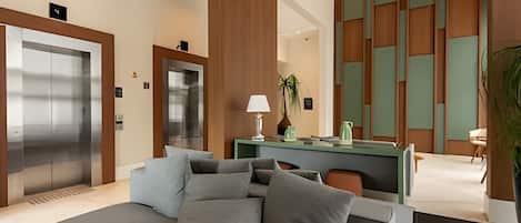 アパートメント | 内装