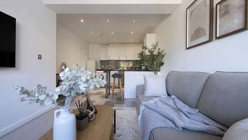 Smart TV, offices