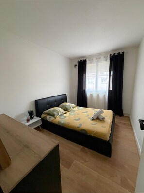 Room - Le Cocon in the center of Valence (Valence)
