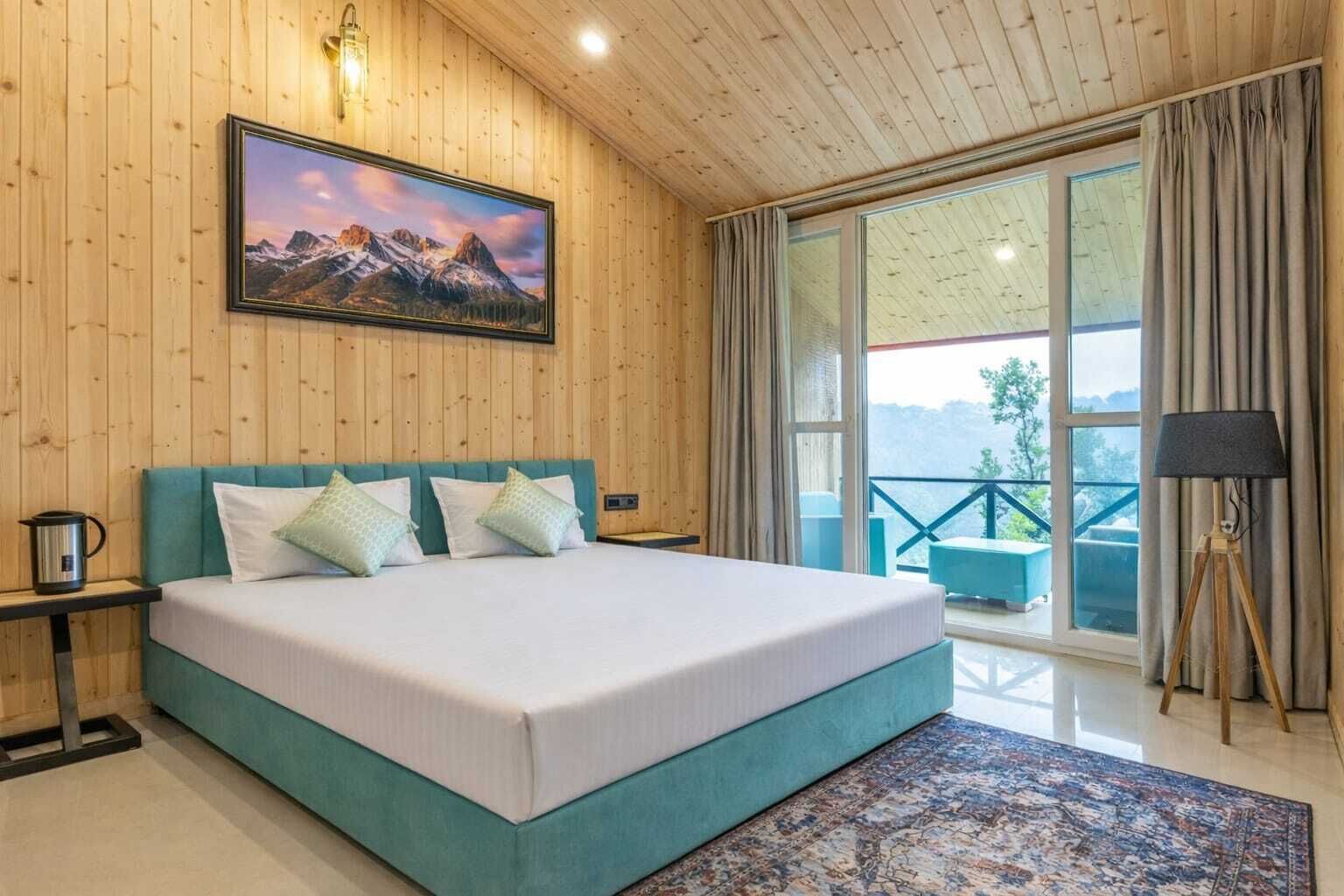 Luxury Studio Suite, Valley View