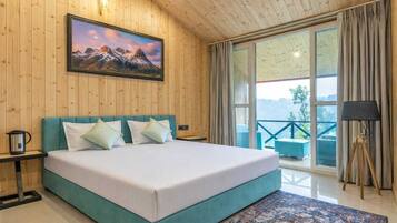 Luxury Studio Suite, Valley View