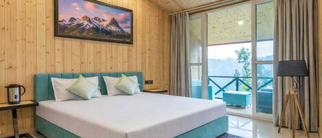 Luxury Studio Suite, Valley View