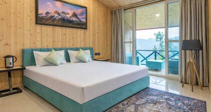 River and Roots Resort