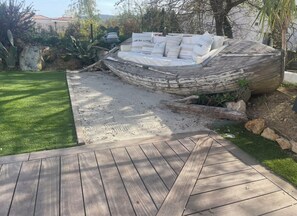 Property grounds - Modern villa in secure estate near st tropez (Grimaud)