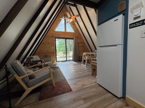 Peaceful retreat along the Ammonoosuc River 
