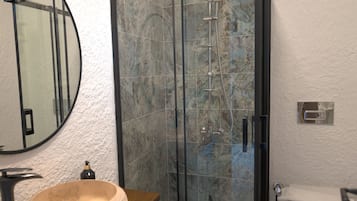 Deluxe Room, 1 Bedroom, City View