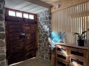 Interior - L'Âtre de Pierre - Sauna & 360° Pyrenees view (Estaing)