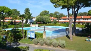 Appartamento, 3 camere da letto, balcone, vista giardino | Piscina | Piscina all'aperto