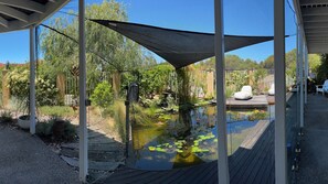 Property grounds - Beach Haven – Spacious Coastal Retreat in Dalyellup (Dalyellup)