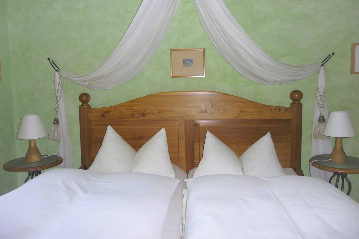 Doppelzimmer1 | Wi-Fi ฟรี