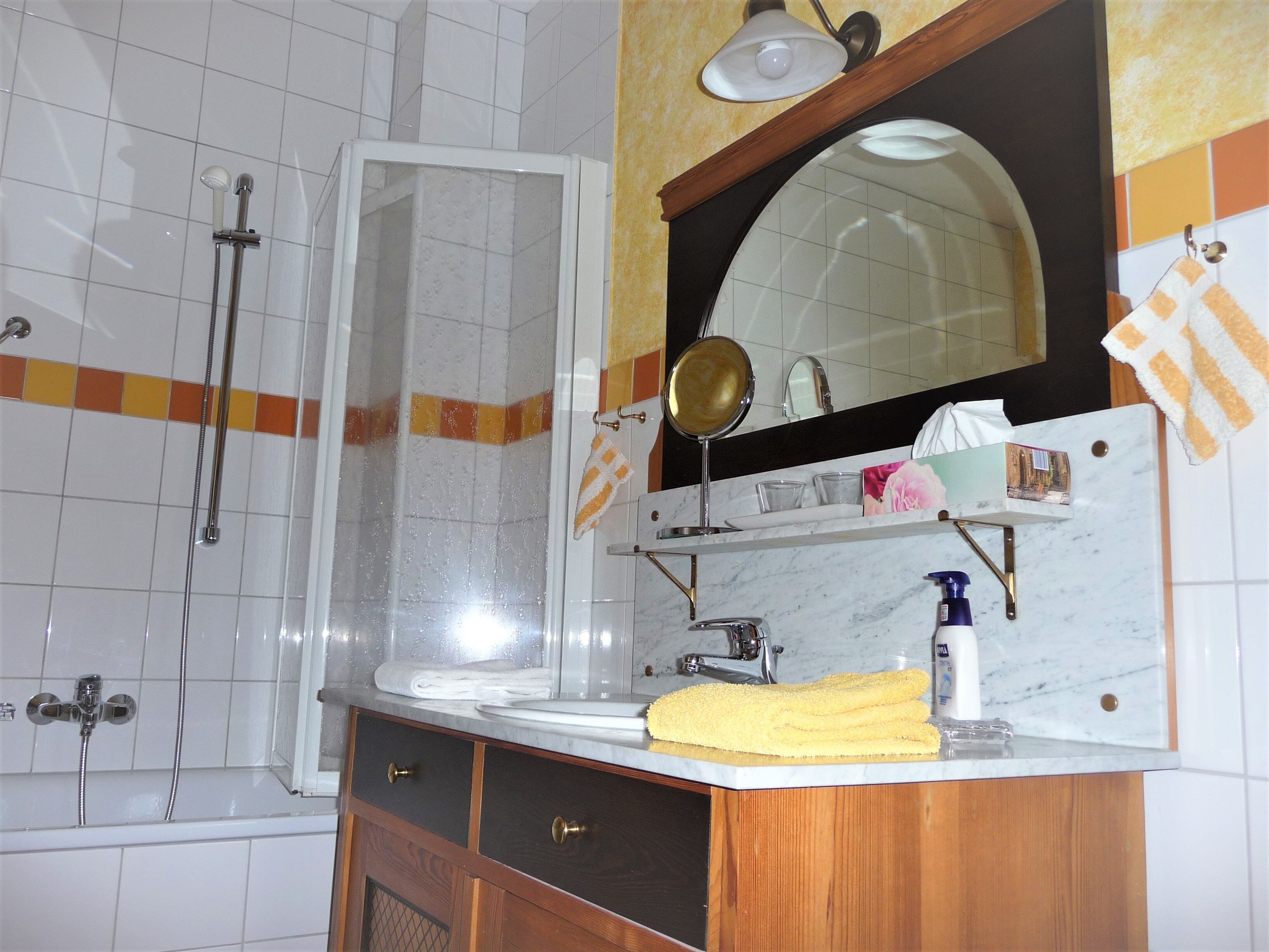 Doppelzimmer2 | Bathroom