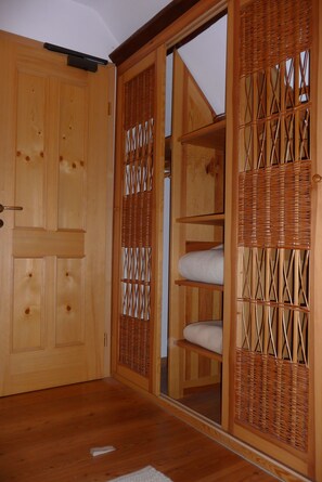 Camera con 2 letti singoli | Interni