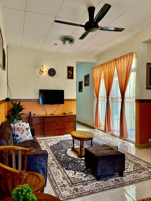 Living area -  Rumah Tamu @ Perdana Hōmes Muslim only (Sungai Petani)