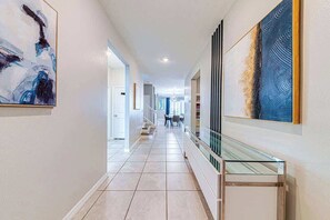 Interior - Luxury 9BR Windsor Island Pool Game Room (Davenport)