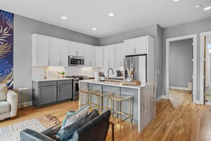 Fridge, microwave, oven, stovetop - Spacious 4BR Retreat Near Broadway & Downtown (Nashville)